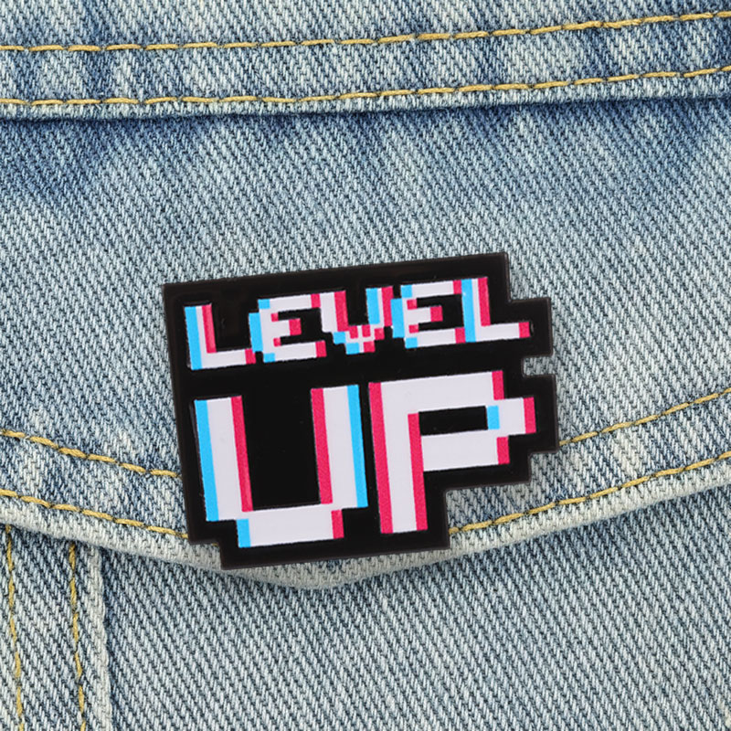 Level Up Glitch Pixel Badge Re - Gaming Accessories Retro ulasan dan harga